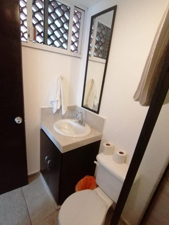 Departamento Economico Cerca Del Centro #1 Appartement Valladolid  Buitenkant foto